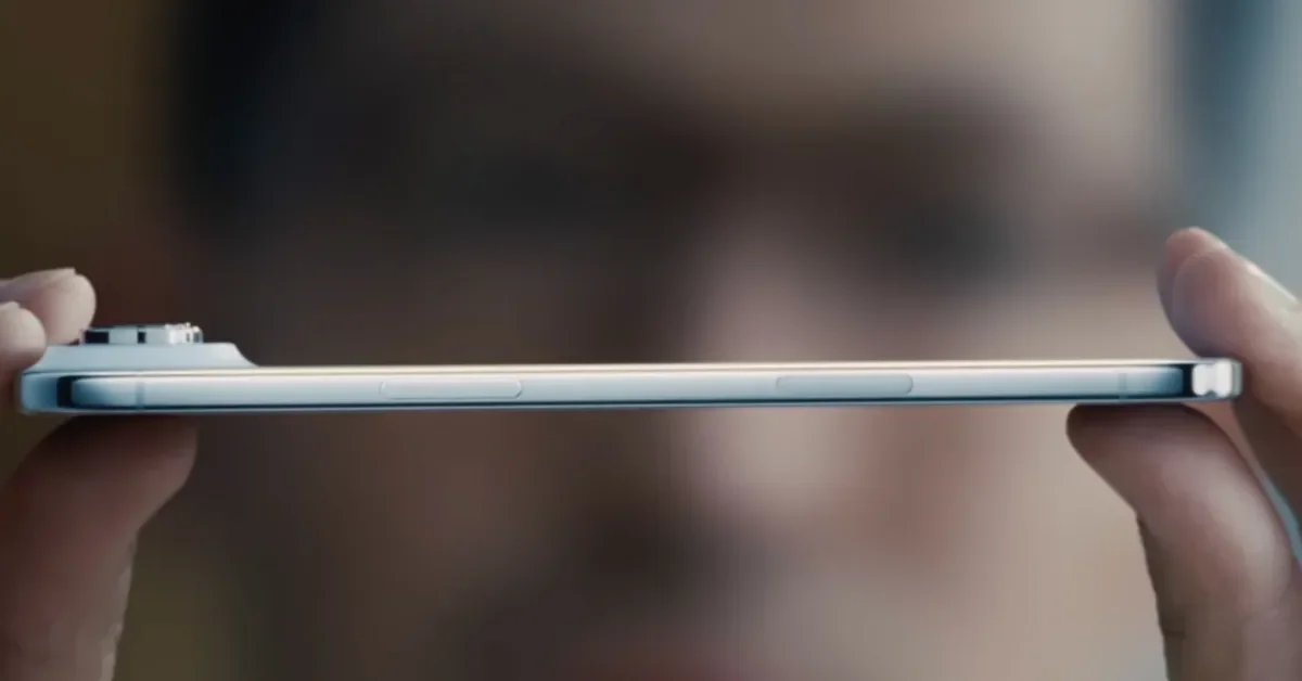 صورة مميزة: كشف مختبر الذكاء الاصطناعي الغامض الذي سرق مصمم iPhone Air