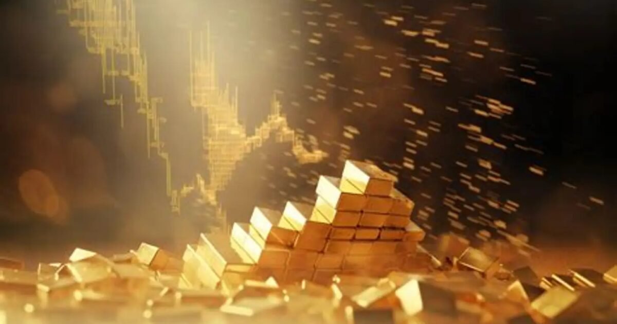 صورة مميزة: الدولار يستعيد بعض قوته مع ارتفاع عوائد سندات الخزانة وتباين الأسهم