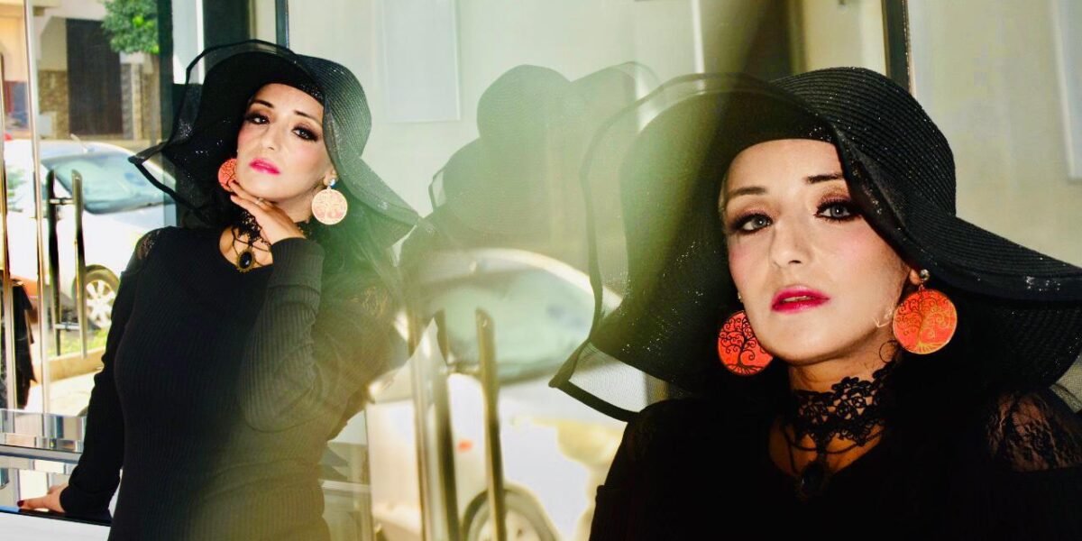 الإعلامية سهام حليلة تحتفل بعيد ميلادها - صورة مميزة الإعلامية سهام حليلة تحتفل بعيد ميلادها