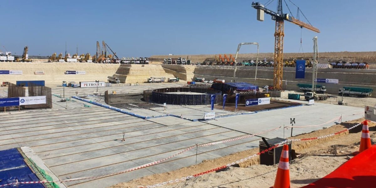 روسيا تعلن تدشين خرسانة المفاعل النووي الثاني في محطة الضبعة