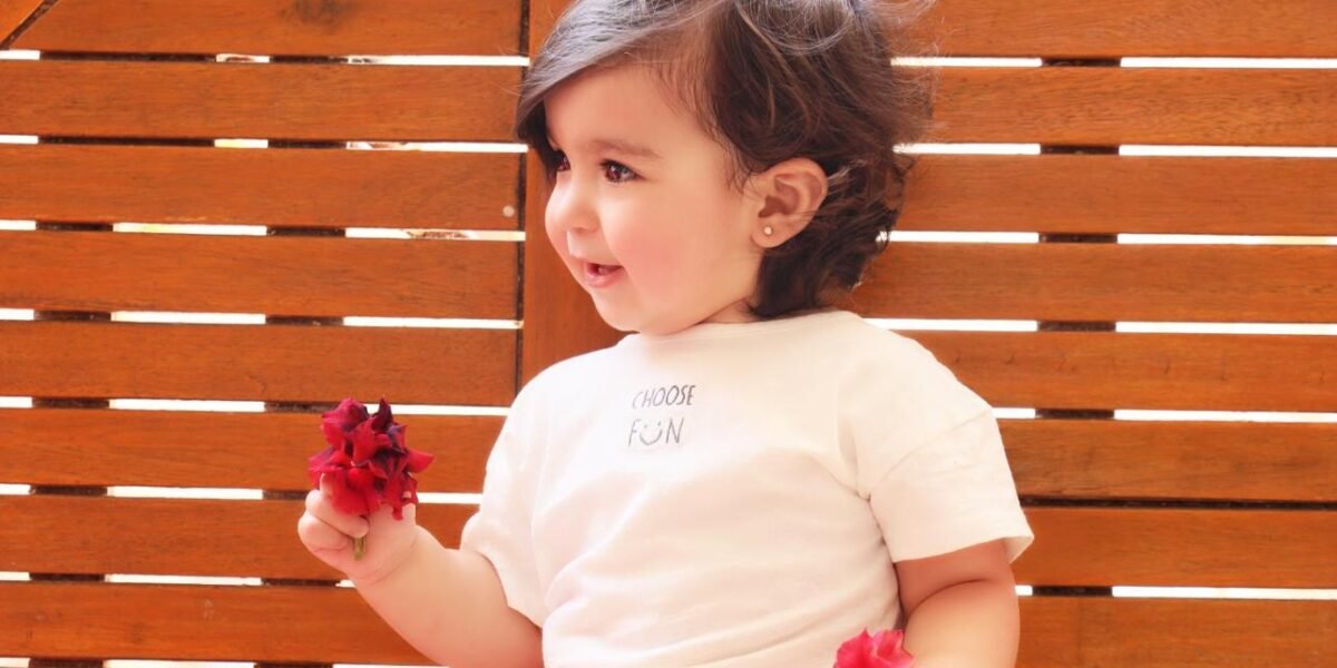 سيليا ايقونة الطفولة في الموضى - صورة مميزة سيليا ايقونة الطفولة في الموضى