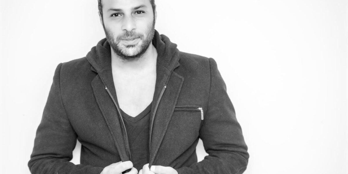 وسيم ستيف.. أشهر مصفّف شعر لأهمّ نجمات العالم العربي - صورة مميزة وسيم ستيف.. أشهر مصفّف شعر لأهمّ نجمات العالم العربي
