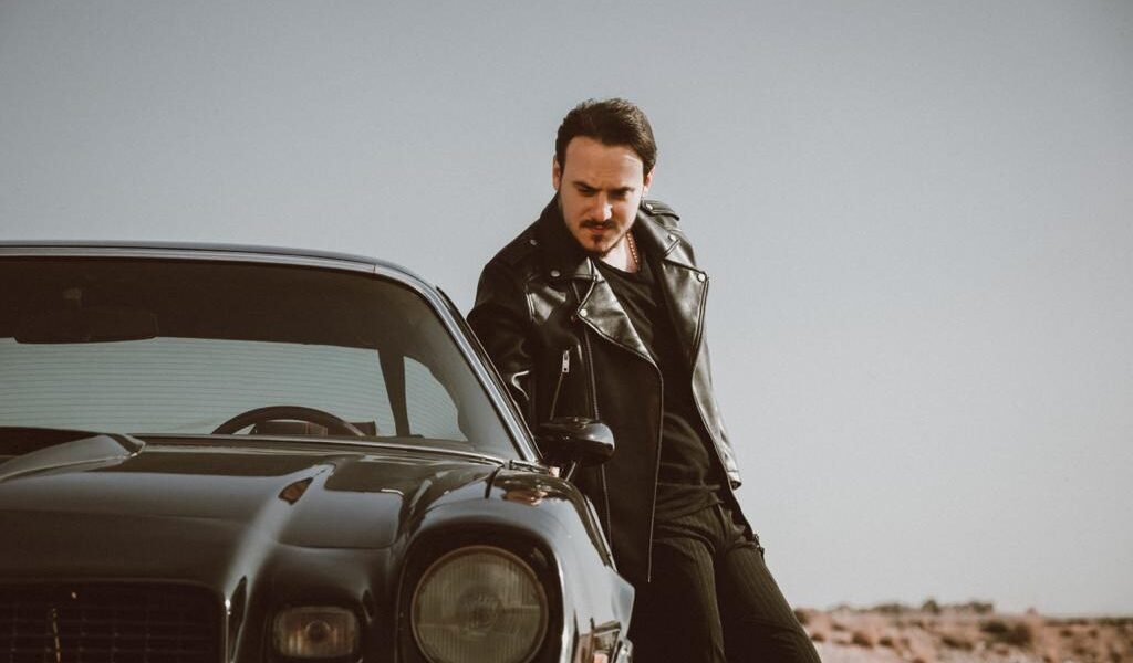 الفنان ماهر يطلق أغنيته الجديدة