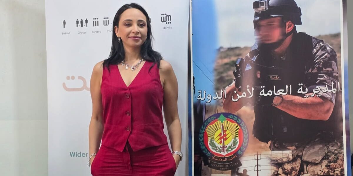 مرفت النحاس تقود جلسة حول الاتزان الرقمي والذهني في دورة أمن الدولة بحضور اللواء الركن لاوندس